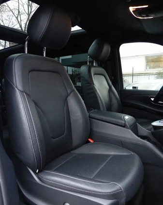 Mercedes-Benz Klasa V cena 369900 przebieg: 96902, rok produkcji 2021 z Tuszyn małe 742